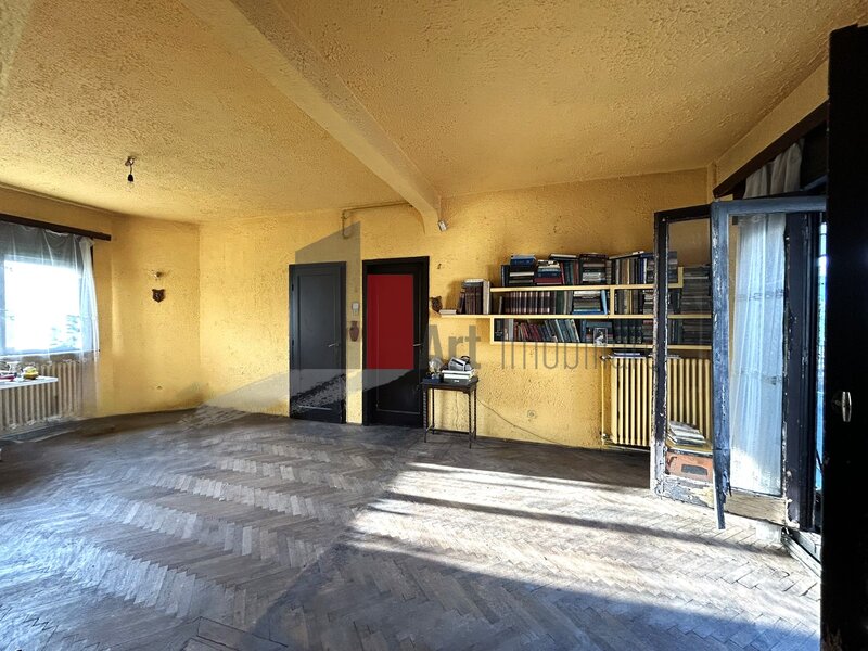 Ultracentral, cartierul Evreiesc, apartament unicat cu terasa 50mp, comision 0