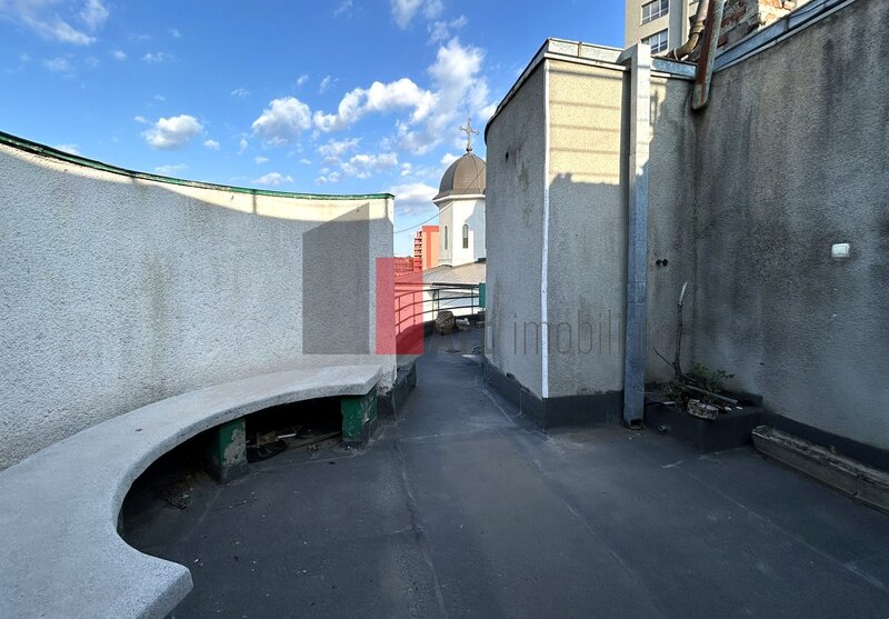 Ultracentral, cartierul Evreiesc, apartament unicat cu terasa 50mp, comision 0