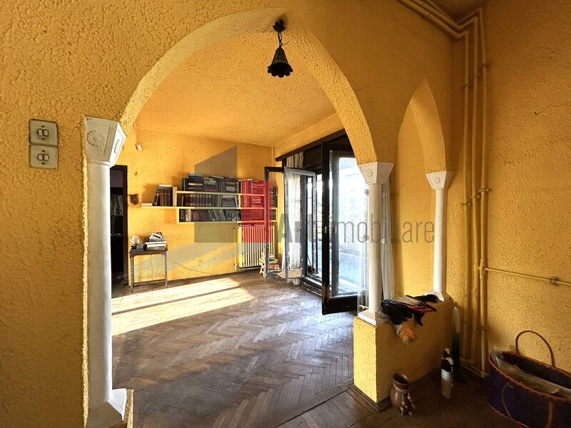 Ultracentral, cartierul Evreiesc, apartament unicat cu terasa 50mp, comision 0